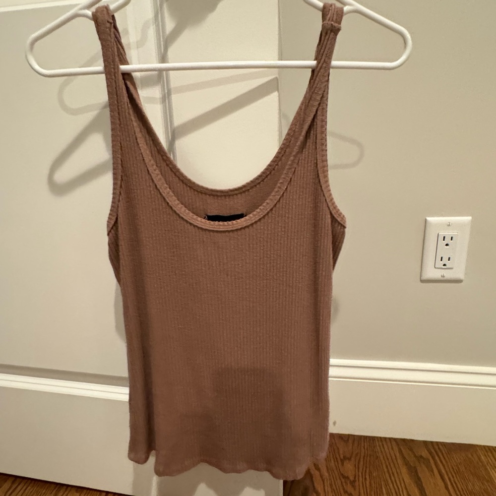 L’AGENCE Ribbed Knit Tank Top